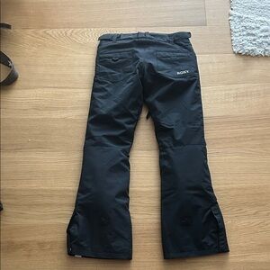 Roxy Black snow pants xs